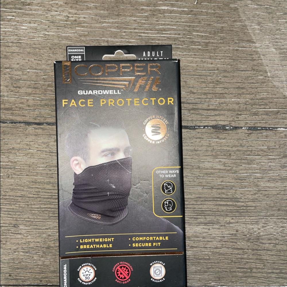 Skii mask or regular mask